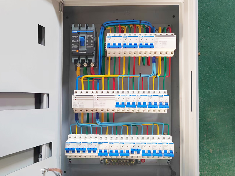 定制BG03三相四線低壓成套配電箱防雷保護(hù)380V正泰空開15回路